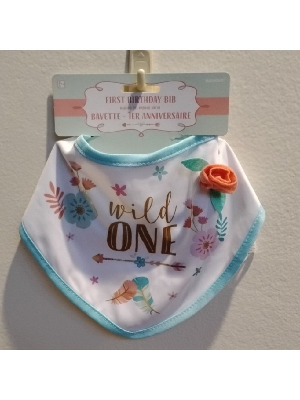 D- NWT Wild One First Birthday Bib - Multicolor